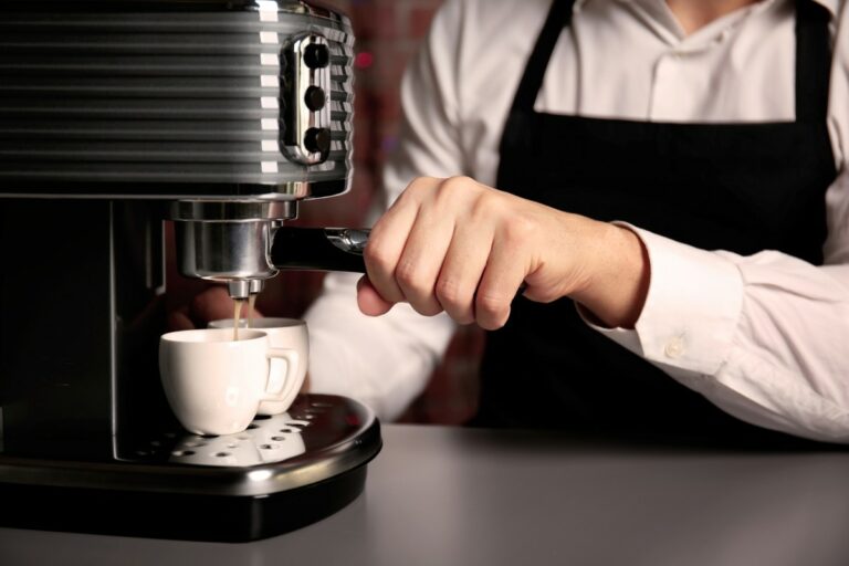 Migliore Macchina Caffè: 9 Ottimi Modelli fra cui Scegliere